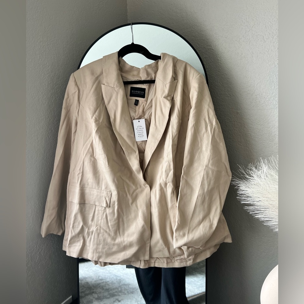 BRAND NEW Eloquii Linen Blazer